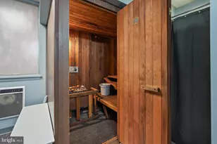 1225 Martha Custis Dr, Alexandria, VA 22302 - Photo 31