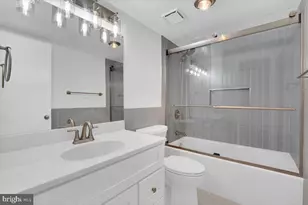 309 Yoakum Pkwy, Alexandria, VA 22304 - Photo 7