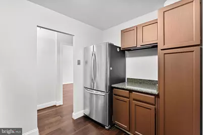 5340 Holmes Run Parkway #107, Alexandria, VA 22304 - Photo 11