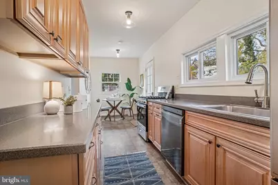 104 E Glebe Road, Alexandria, VA 22305 - Photo 17