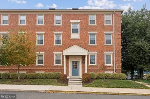 509 Bashford Ln, Alexandria, VA 22314 - Photo 1