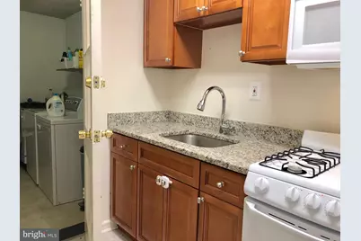 531 Bellefonte Avenue E, Alexandria, VA 22301 - Photo 11