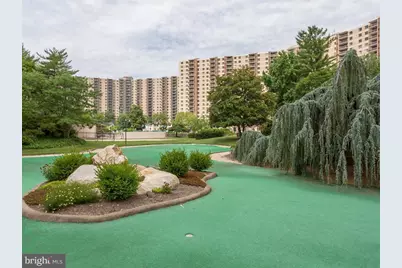 309 Yoakum Parkway #512, Alexandria, VA 22304 - Photo 39