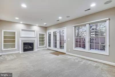 707 Hawkins Way, Alexandria, VA 22314 - Photo 27