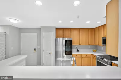 5108 Donovan Drive #404, Alexandria, VA 22304 - Photo 15