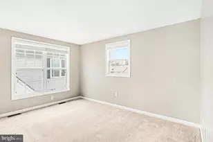 122 E Glebe Rd, Alexandria, VA 22305 - Photo 15