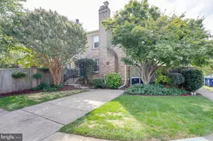 916 Bernard St, Alexandria, VA 22314 - Photo 29