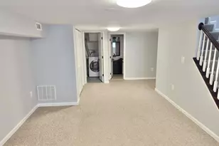 1010 Bashford Ln, Alexandria, VA 22314 - Photo 11