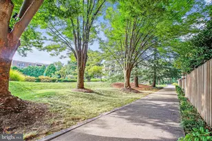 801 N Howard St, Alexandria, VA 22304 - Photo 37