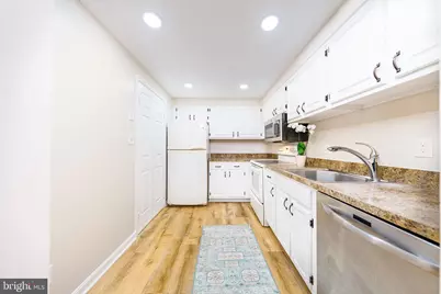 801 N Howard Street #303, Alexandria, VA 22304 - Photo 9