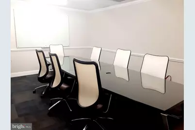 2121 Eisenhower Avenue #219, Alexandria, VA 22314 - Photo 5