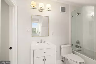 312 N Pitt St, Alexandria, VA 22314 - Photo 35