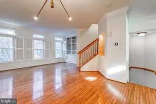 730 Catts Tavern Dr, Alexandria, VA 22314 - Photo 9