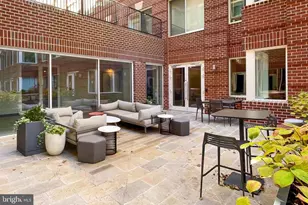 635 Slaters Ln, Alexandria, VA 22314 - Photo 37