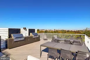 635 Slaters Ln, Alexandria, VA 22314 - Photo 43