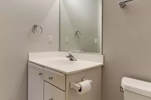 953 Harrison Cir, Alexandria, VA 22304 - Photo 51