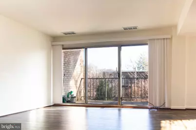 37 Canterbury Square #302, Alexandria, VA 22304 - Photo 7