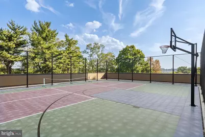 250 S Reynolds Street #1001, Alexandria, VA 22304 - Photo 17