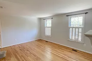 1208 W Abingdon Dr, Alexandria, VA 22314 - Photo 5