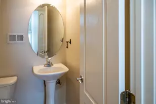 5115 Grimm Dr, Alexandria, VA 22304 - Photo 11