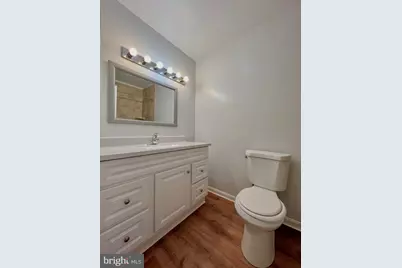 430 N Armistead Street #302, Alexandria, VA 22312 - Photo 11