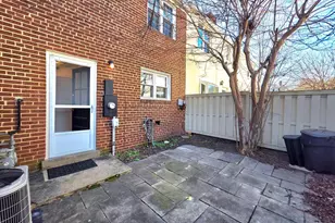 2510 N Dearing St, Alexandria, VA 22302 - Photo 23