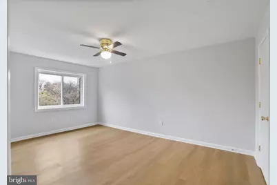 3200 S 28th Street #403, Alexandria, VA 22302 - Photo 5