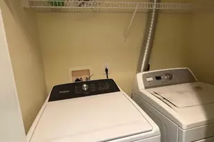 136 Cameron Station Blvd, Alexandria, VA 22304 - Photo 13