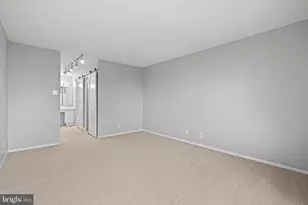 307 Yoakum Pkwy, Alexandria, VA 22304 - Photo 23