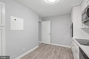 307 Yoakum Pkwy, Alexandria, VA 22304 - Photo 17