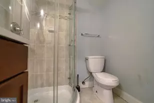 234 Wesmond Dr, Alexandria, VA 22305 - Photo 27