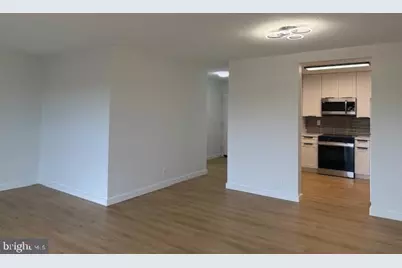 205 Yoakum Parkway #1016, Alexandria, VA 22304 - Photo 5