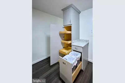 205 Yoakum Parkway #305, Alexandria, VA 22304 - Photo 7