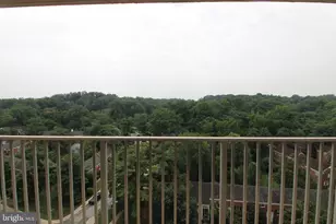 1225 Martha Custis Dr, Alexandria, VA 22302 - Photo 9