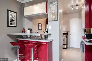 801 N Pitt St, Alexandria, VA 22314 - Photo 9