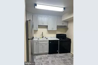 30 Canterbury Square #202, Alexandria, VA 22304 - Photo 11