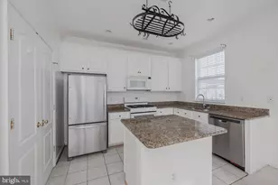 5108 English Terrace, Alexandria, VA 22304 - Photo 7