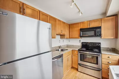 815 King Street #6C, Alexandria, VA 22314 - Photo 11