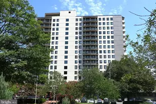 801 N Pitt Street N, Alexandria, VA 22314 - Photo 1
