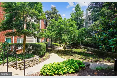 3306 Wyndham Circle #229, Alexandria, VA 22302 - Photo 15