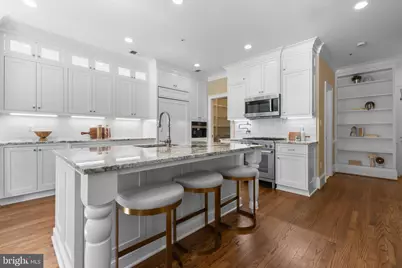 28 Wolfe Street #34, Alexandria, VA 22314 - Photo 17