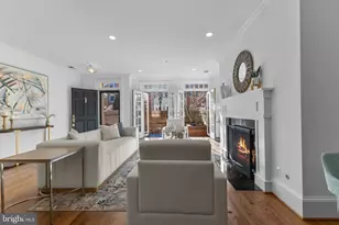 28 Wolfe St, Alexandria, VA 22314 - Photo 3