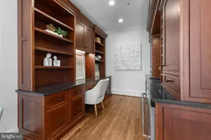 28 Wolfe St, Alexandria, VA 22314 - Photo 21