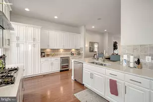 617 E Custis Ave, Alexandria, VA 22301 - Photo 15