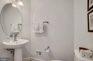 617 E Custis Ave, Alexandria, VA 22301 - Photo 23