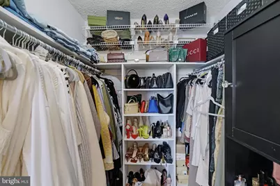 5300 Holmes Run Parkway #1413, Alexandria, VA 22304 - Photo 23