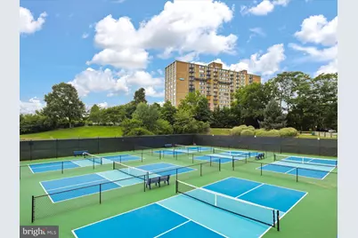 205 Yoakum Parkway #1020, Alexandria, VA 22304 - Photo 43