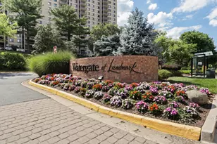 205 Yoakum Pkwy, Alexandria, VA 22304 - Photo 3