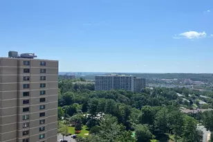 205 Yoakum Pkwy, Alexandria, VA 22304 - Photo 27