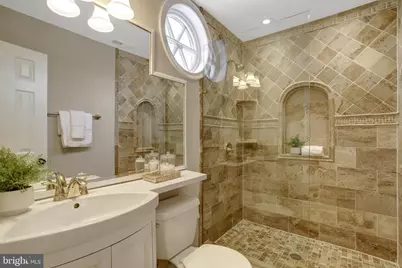 306 N Alfred Street, Alexandria, VA 22314 - Photo 37